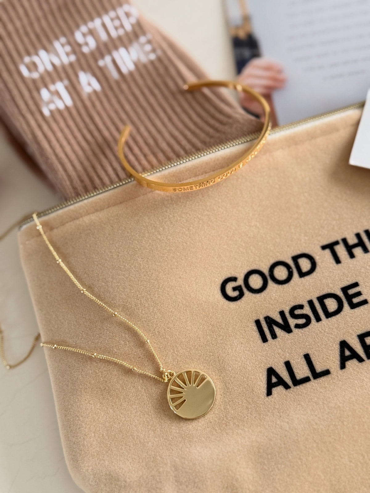 The Little Reminder Motivational Gift Set – Quote Socks, Pouch & Surprise Jewellery
