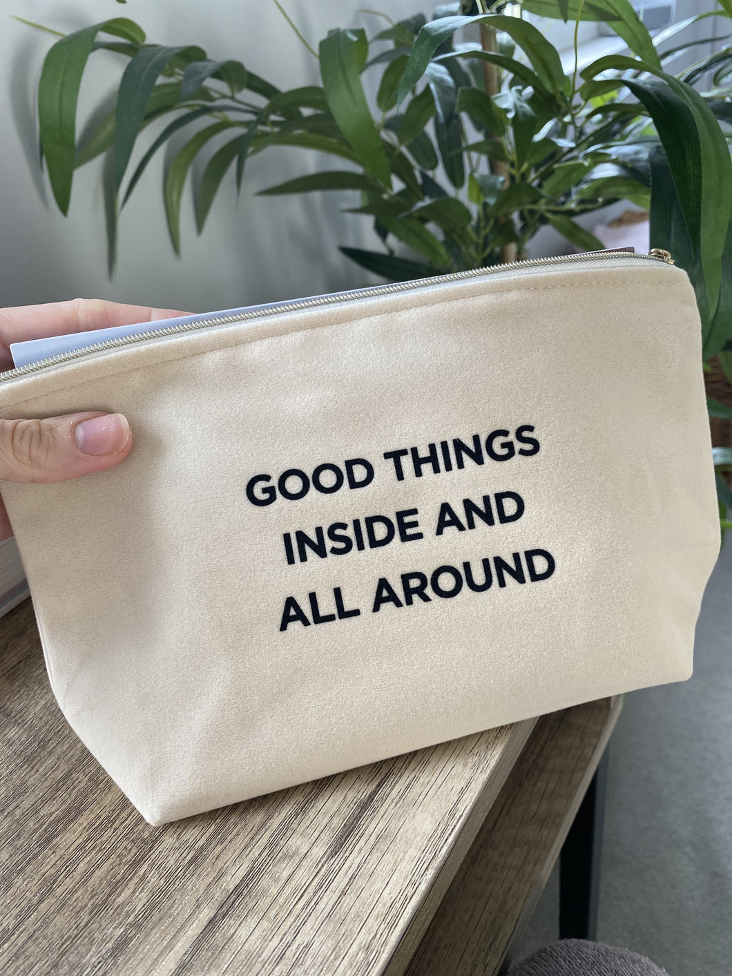 Positivity Pouch - Good Things Inside Slogan