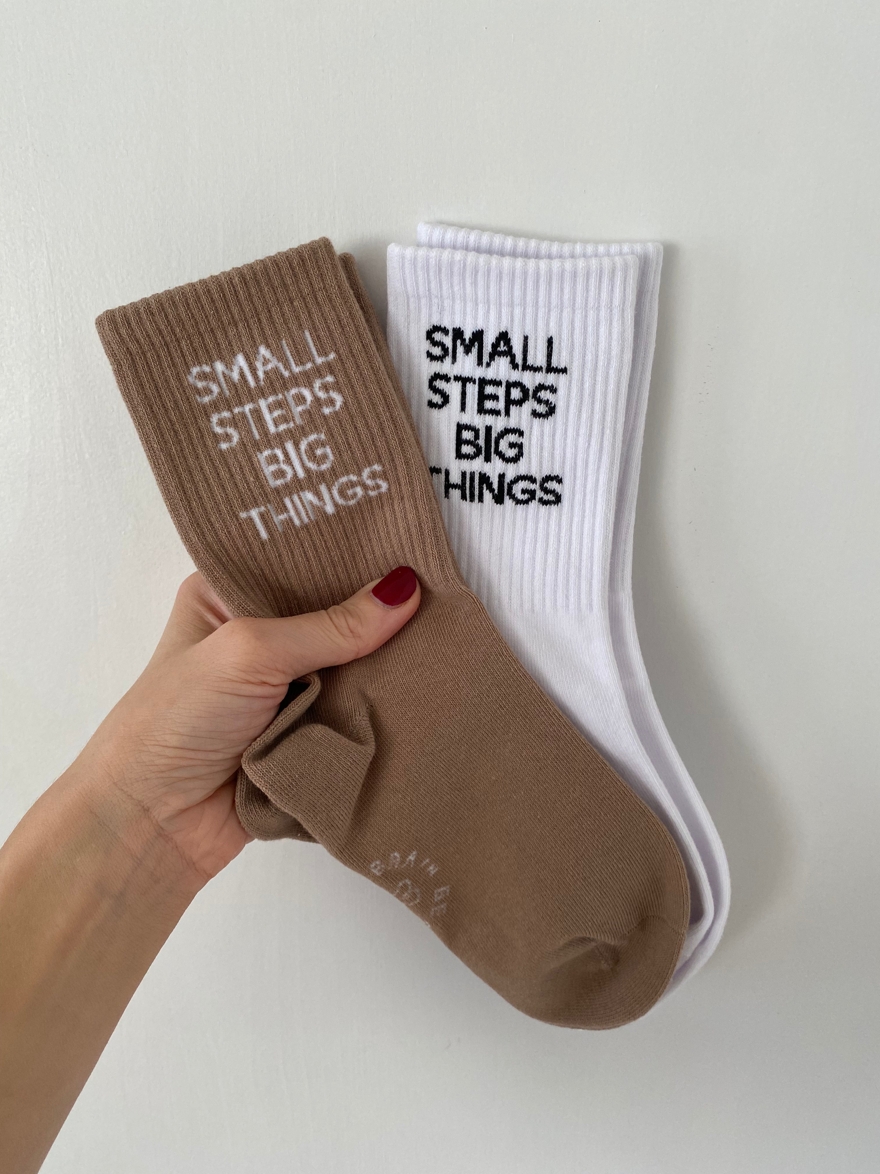 Small Steps Big Things - Slogan Crew Socks