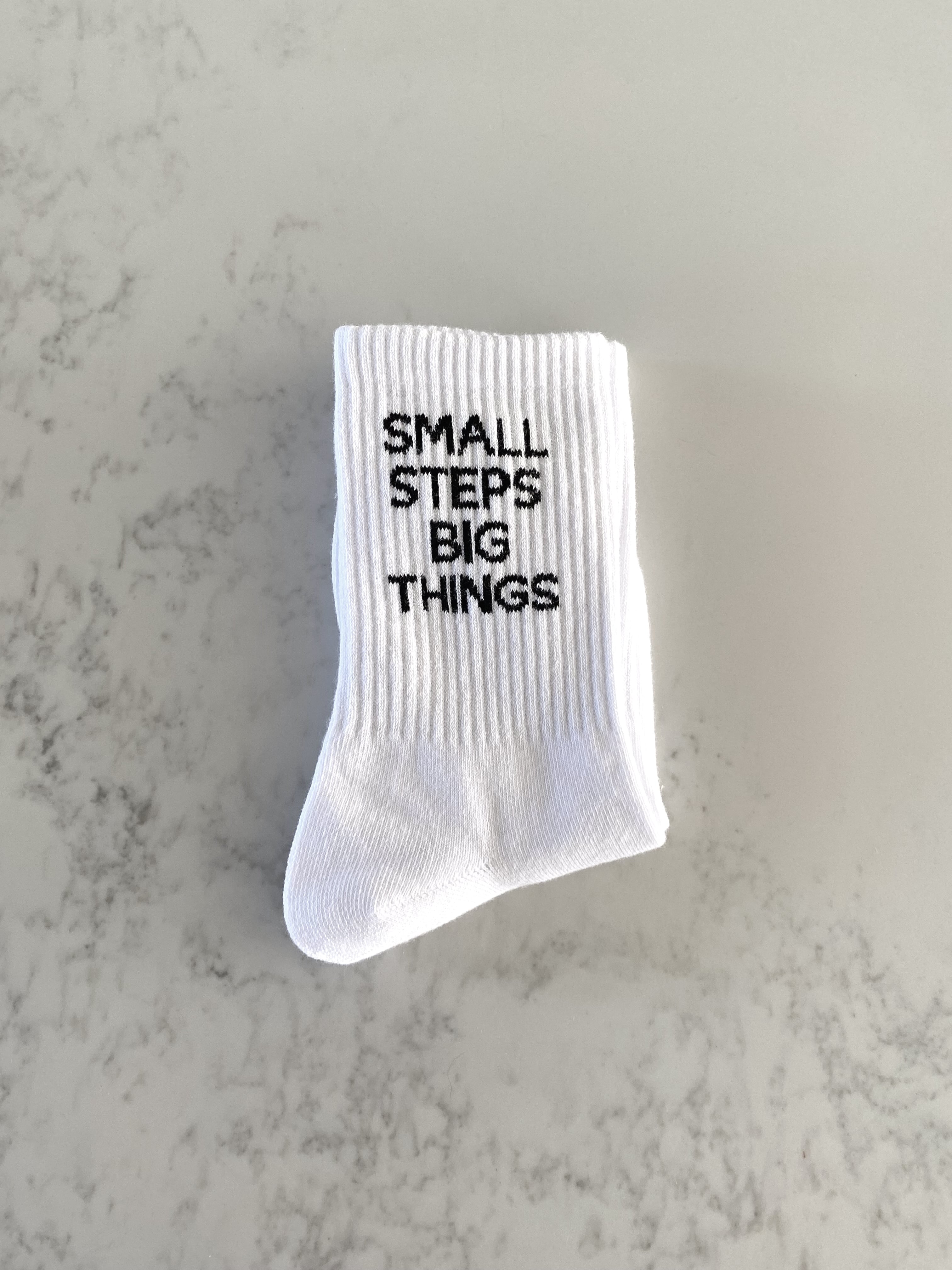 Small Steps Big Things - Slogan Crew Socks