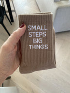 Small Steps Big Things - Slogan Crew Socks